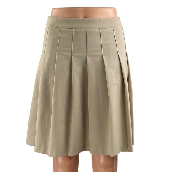 Aritzia Dresses & Skirts - Aritzia Sunday Best Beige Pleated Back Zip Knee Length Flared A-Line Skirt Sz 4